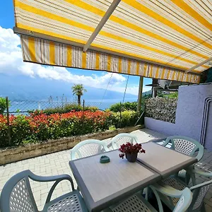 Bellavista Patio And View By Gardadomusmea Apartment